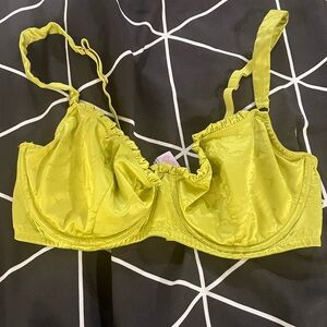 Savage X Fenty Chartreuse Ruffled Bra